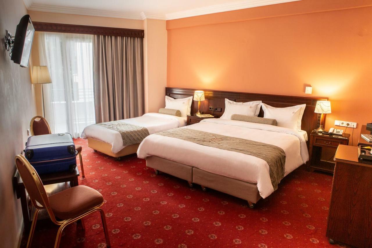 Hotel Pella Janicá Kültér fotó
