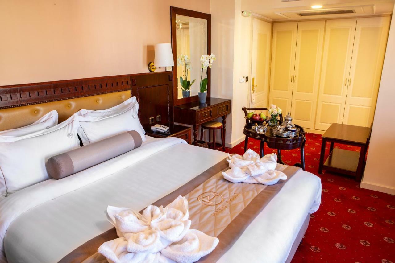 Hotel Pella Janicá Kültér fotó