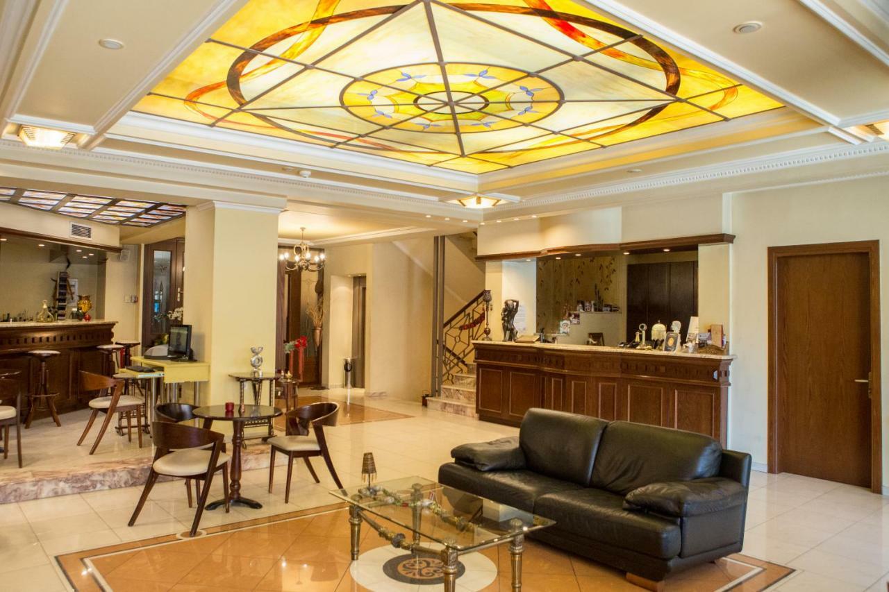 Hotel Pella Janicá Kültér fotó